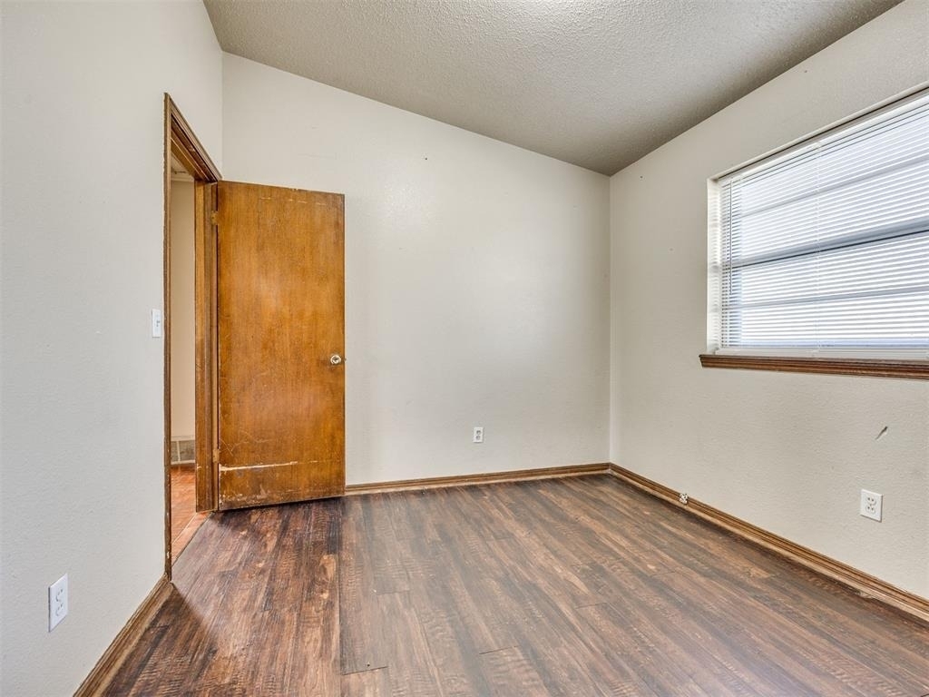 837 Briarlane Road - Photo 9