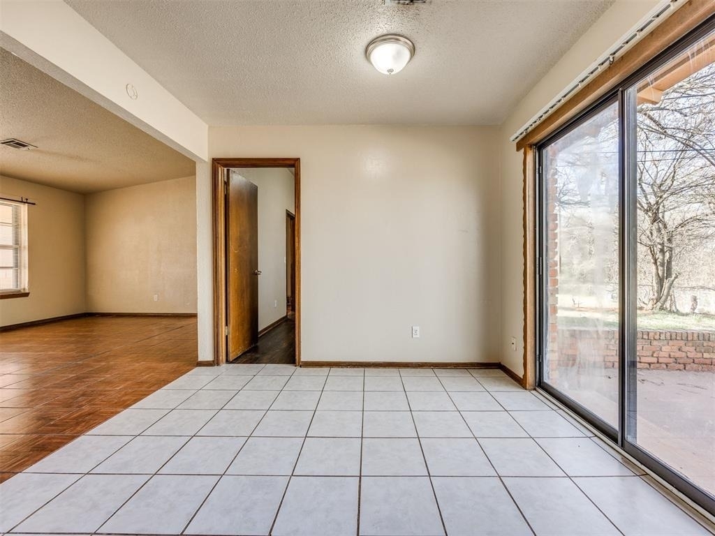 837 Briarlane Road - Photo 5