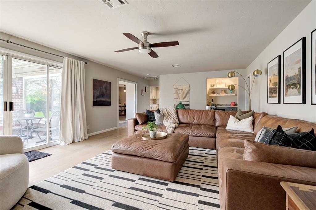 3127 Nw 69th Street - Photo 12