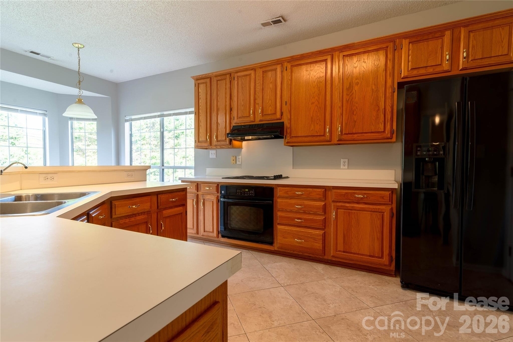 6138 Garamond Court - Photo 8