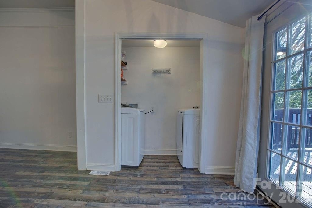 419 N East Avenue - Photo 15
