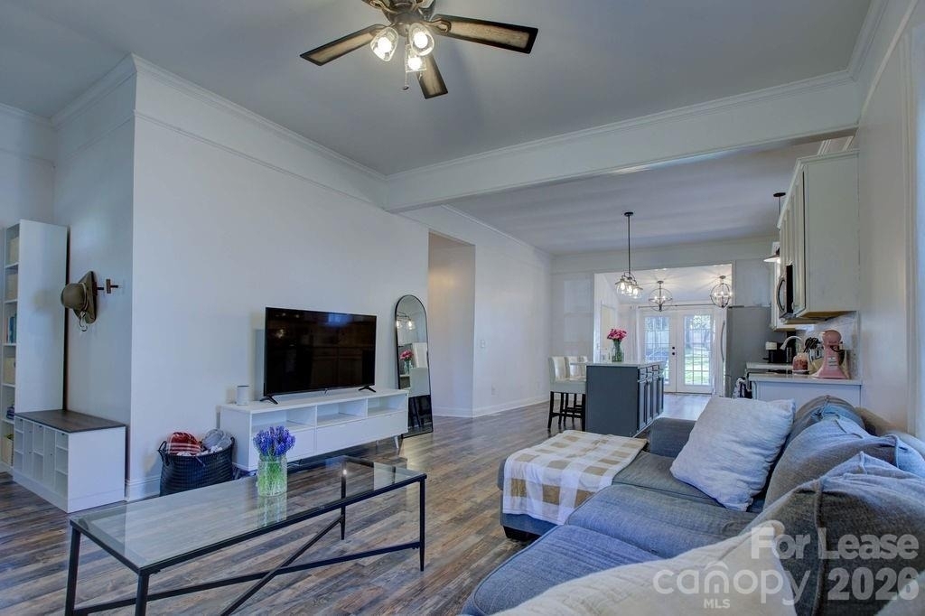 419 N East Avenue - Photo 36