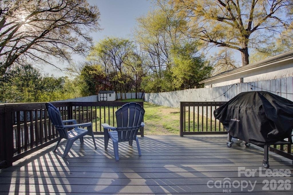 419 N East Avenue - Photo 10