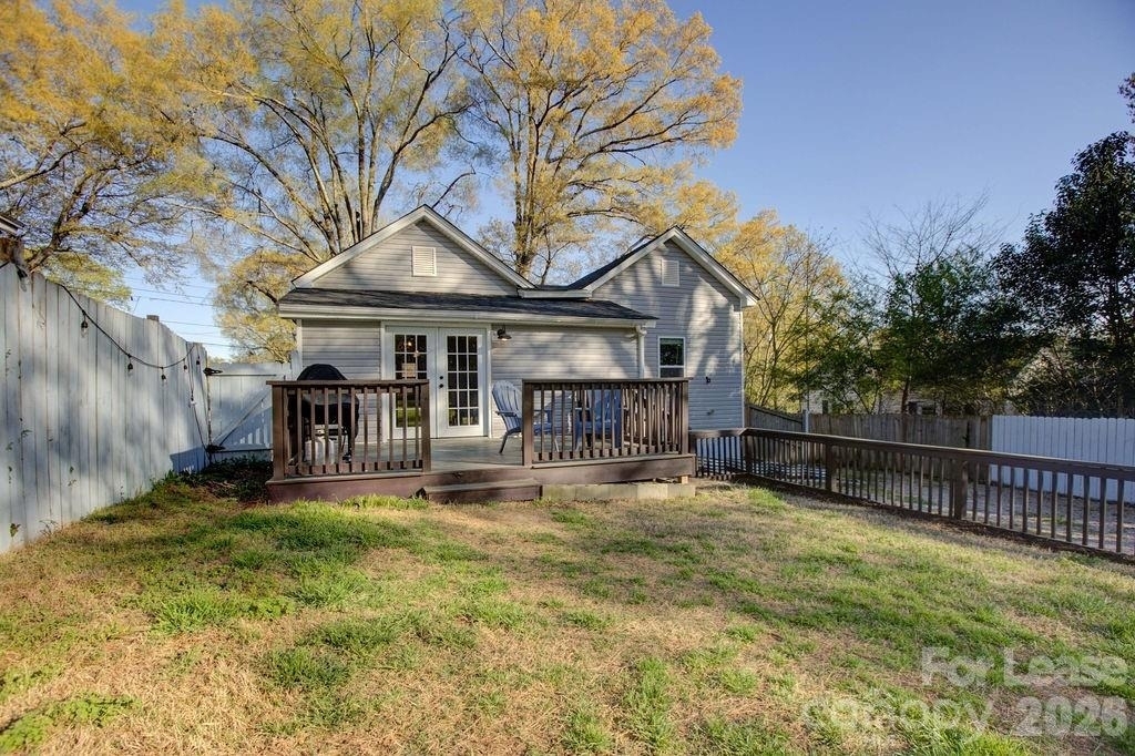 419 N East Avenue - Photo 13