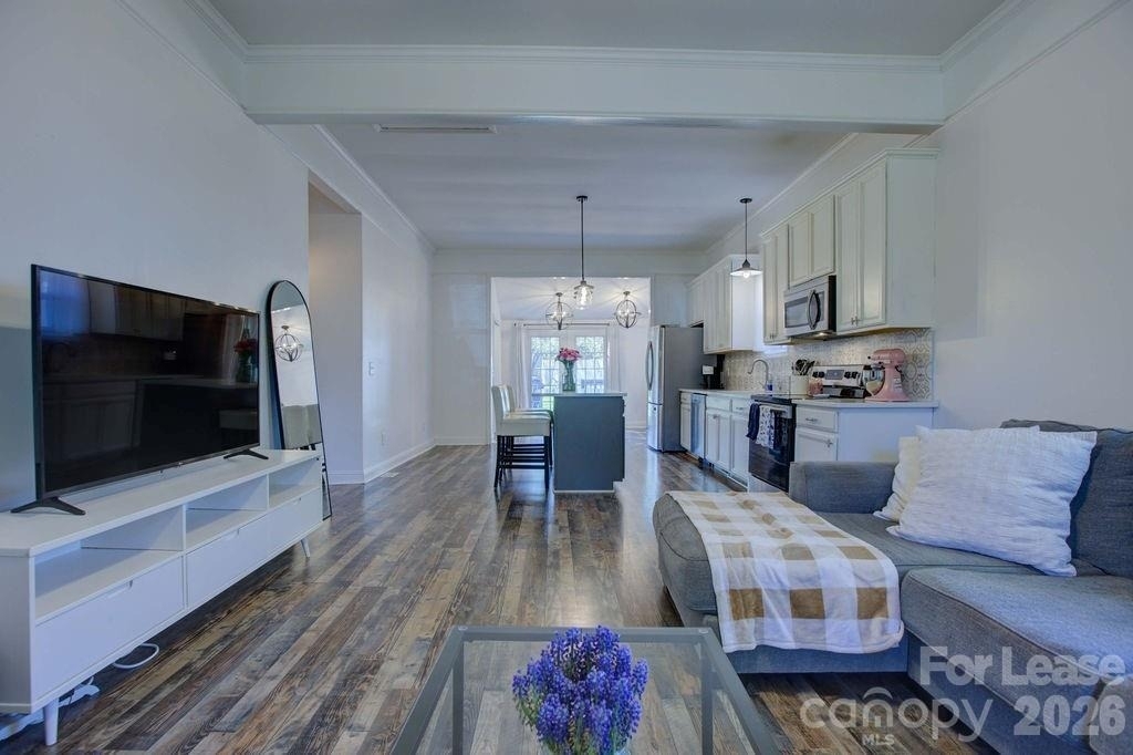 419 N East Avenue - Photo 34