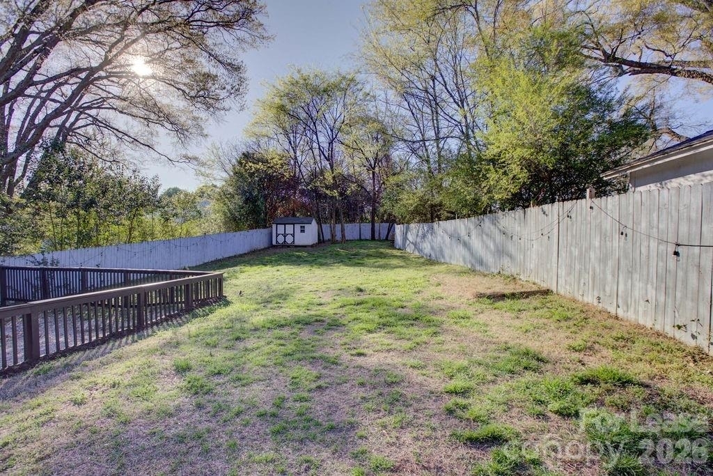 419 N East Avenue - Photo 12