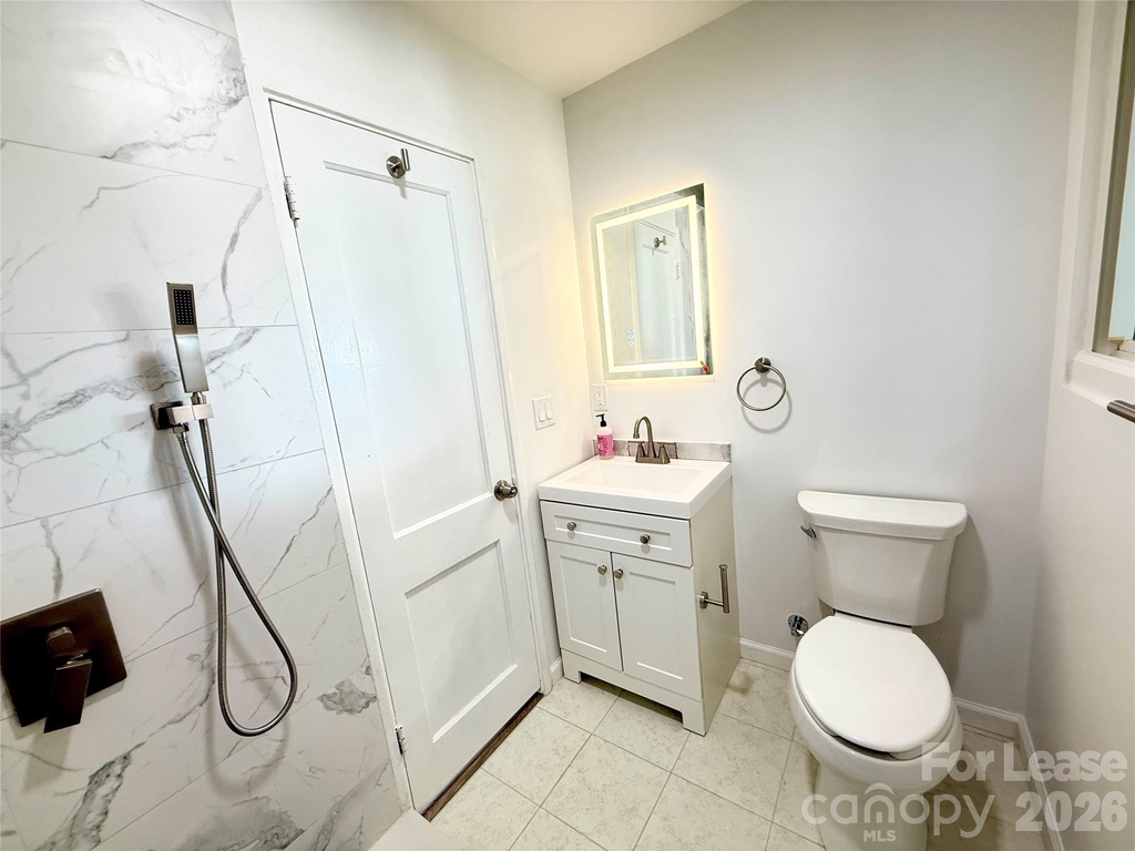 541 E Woodlawn Road - Photo 11