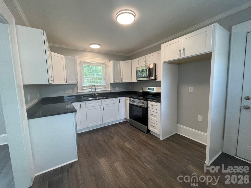 624 Pinoca Road - Photo 4