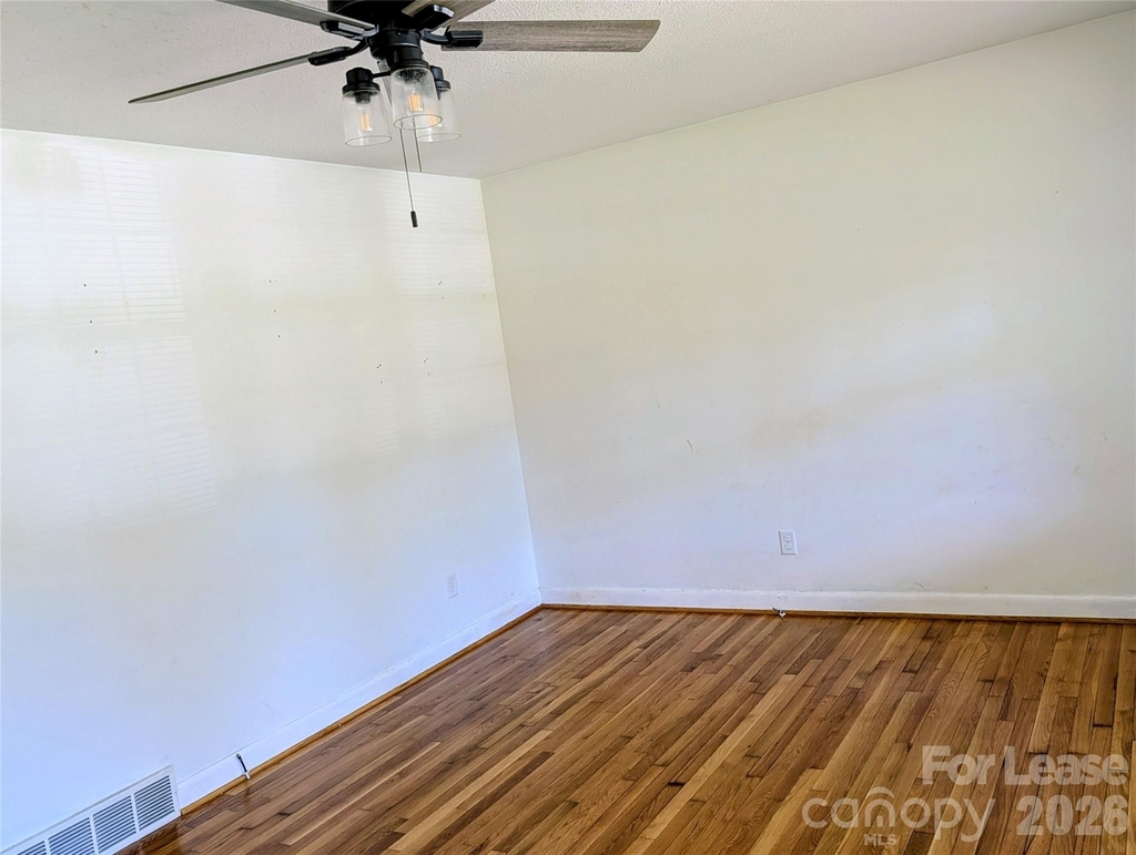 105 Ridgewood Lane - Photo 5