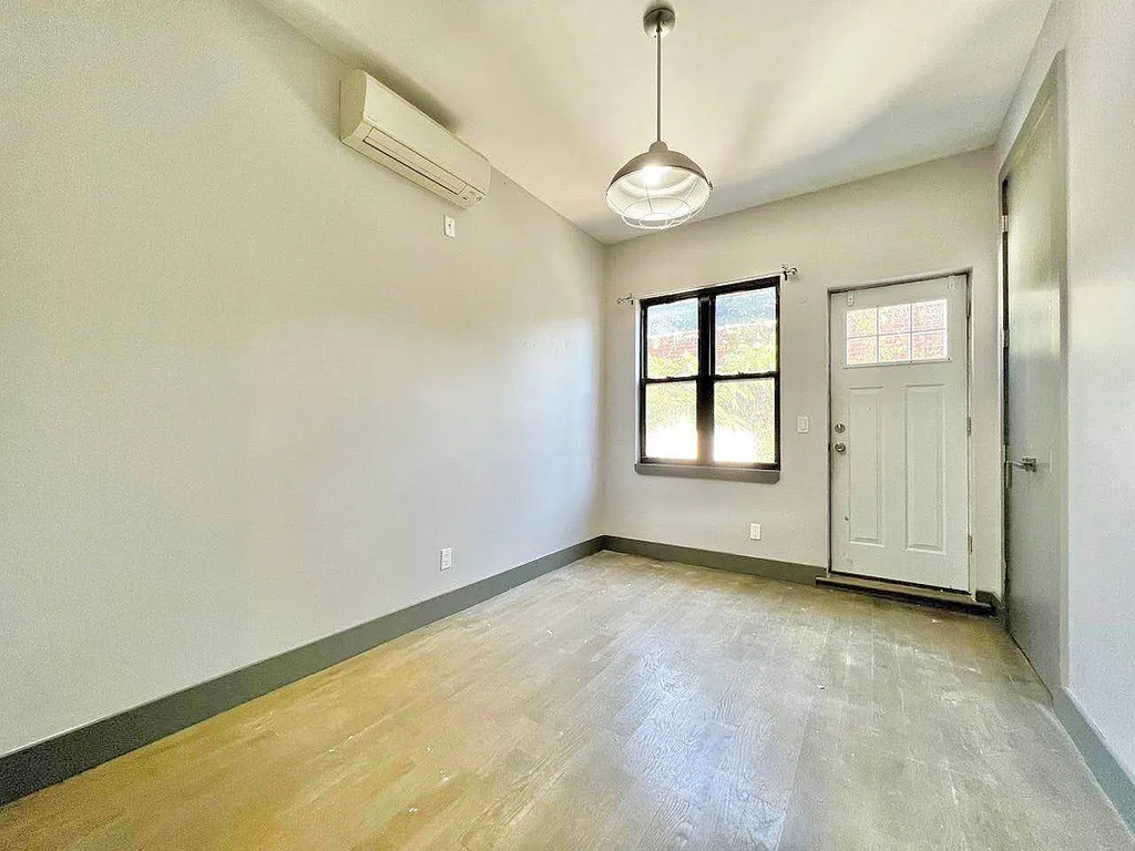 18-22 Palmetto Street - Photo 2