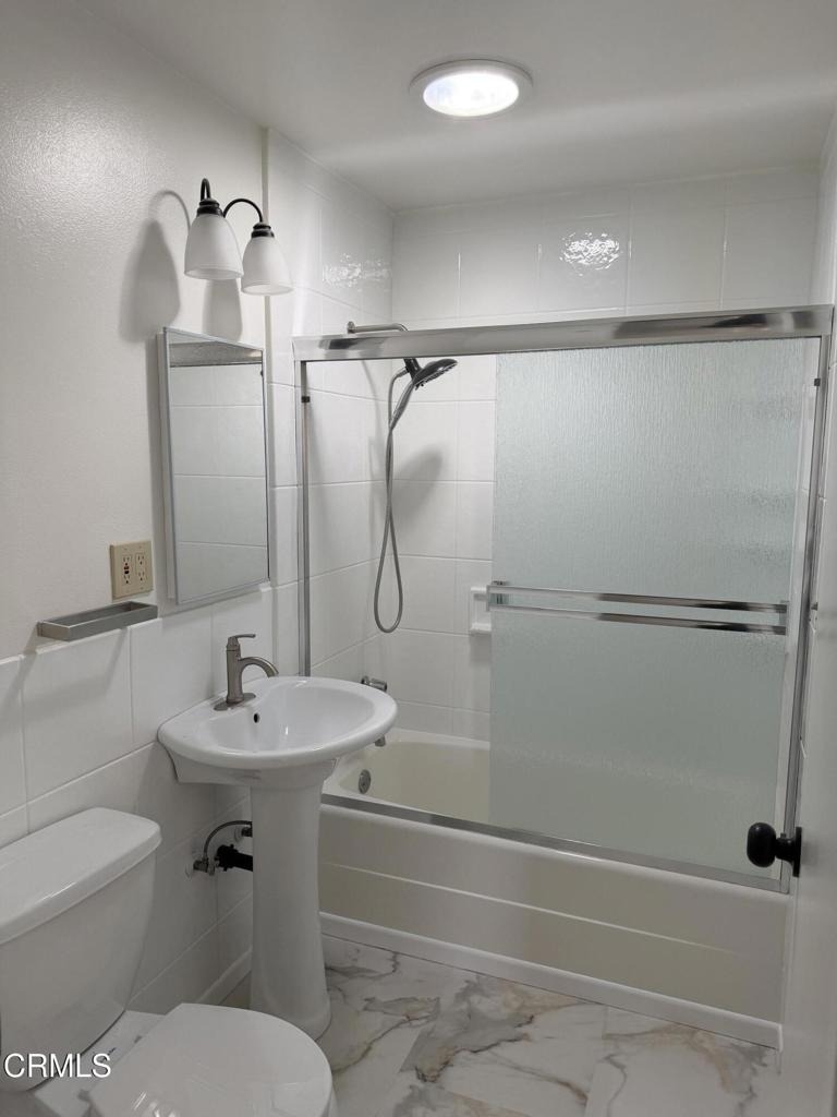 826 Camelia Drive - Photo 12