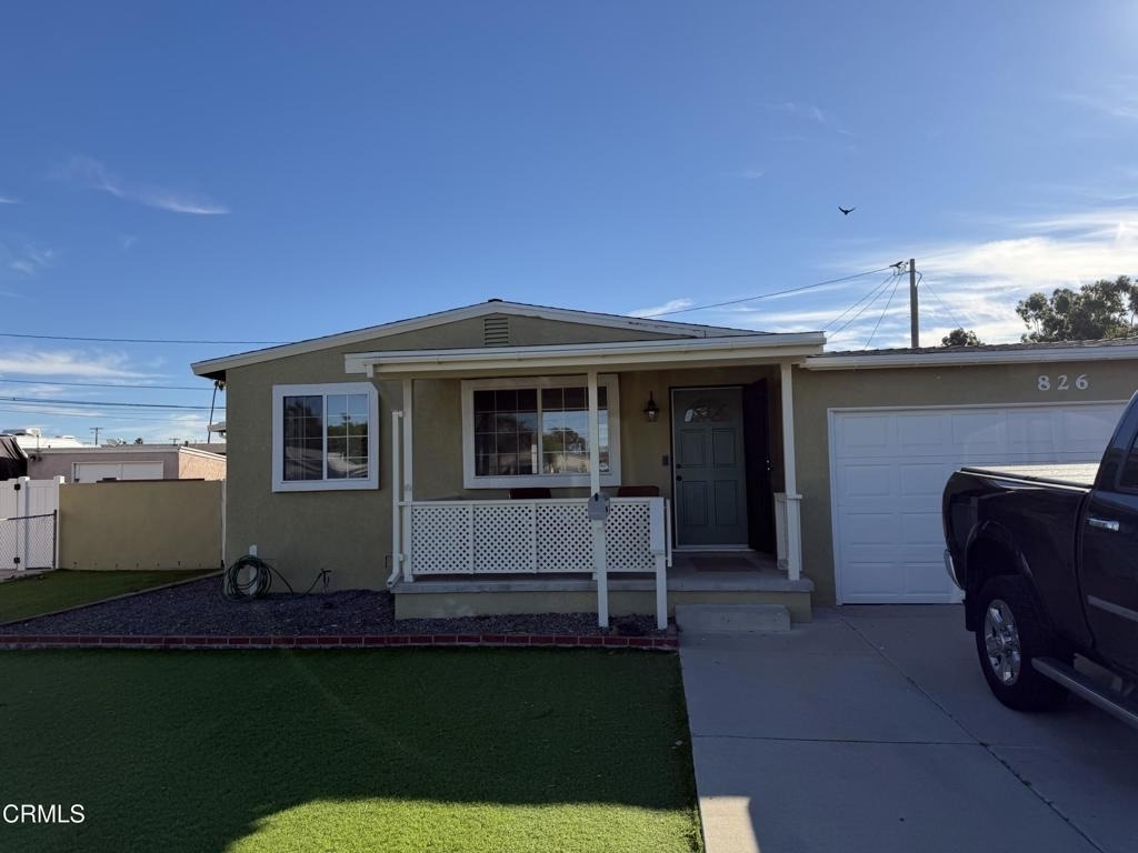 826 Camelia Drive - Photo 2