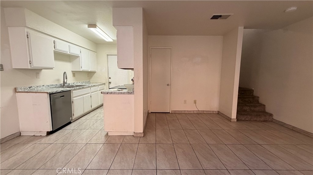 3217 Fortier - Photo 10