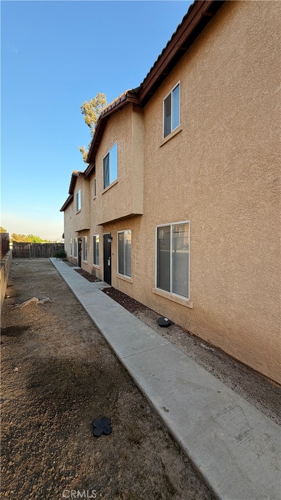 3217 Fortier - Photo 2