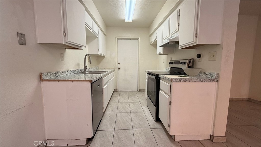 3217 Fortier - Photo 0
