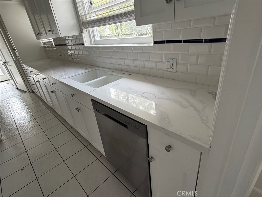 4423 Ethel Avenue - Photo 24