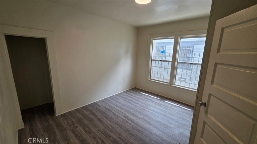 1021 W 25th Street - Photo 15