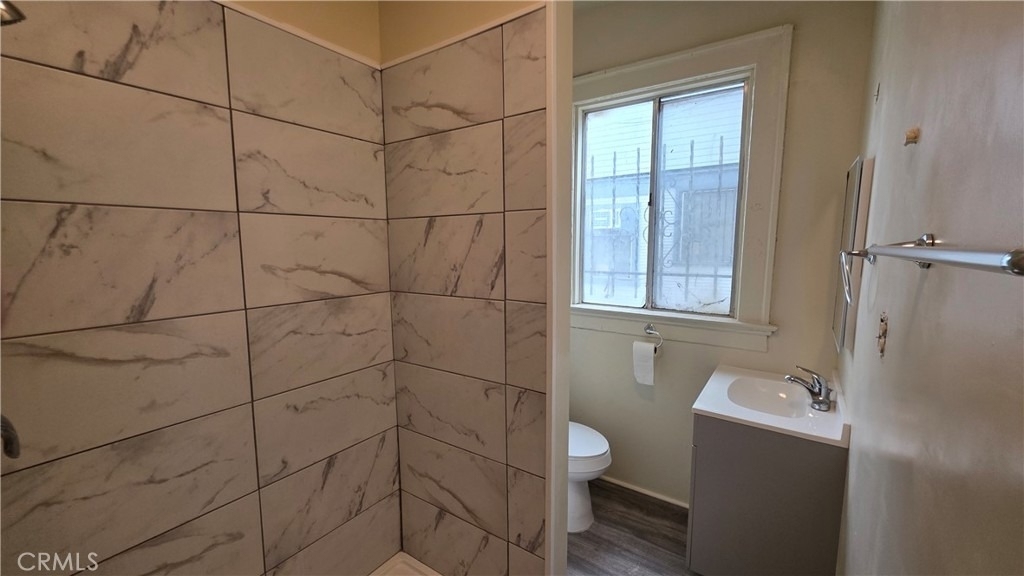 1021 W 25th Street - Photo 22