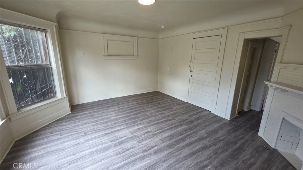 1021 W 25th Street - Photo 12