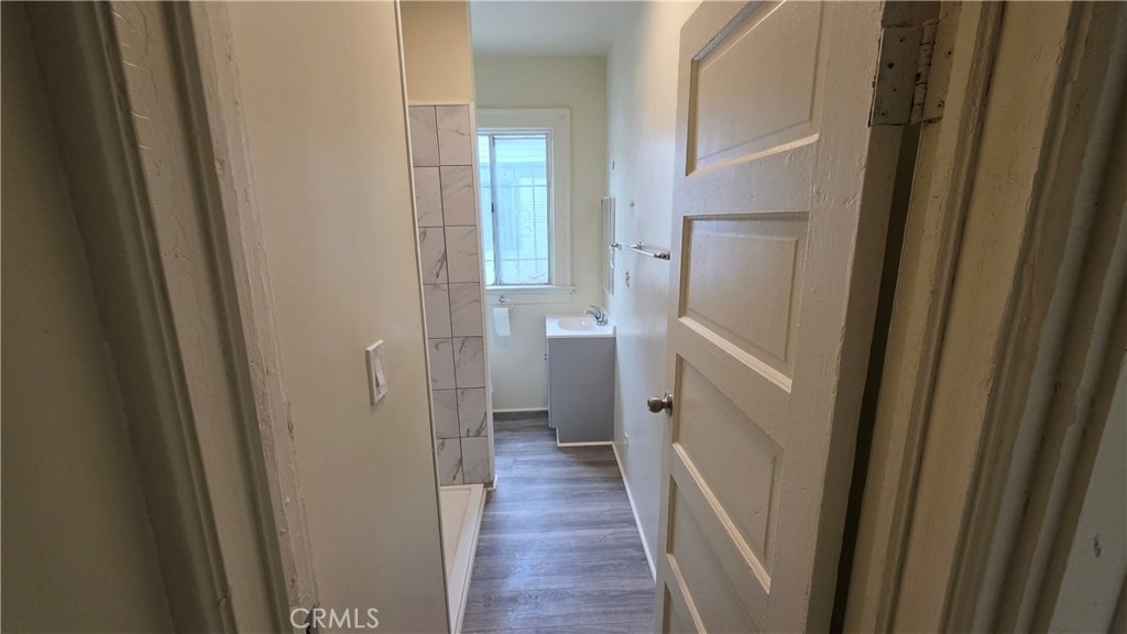 1021 W 25th Street - Photo 21