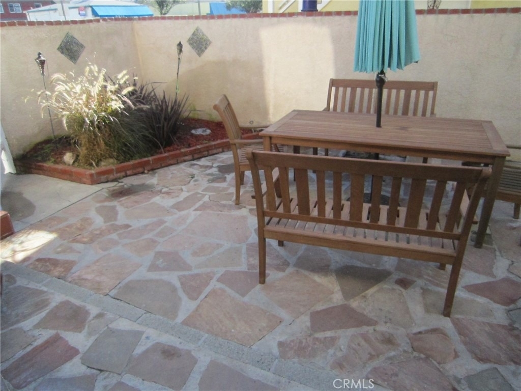 97 Hermosa - Photo 2