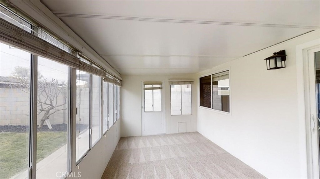 239 Albert Place - Photo 6