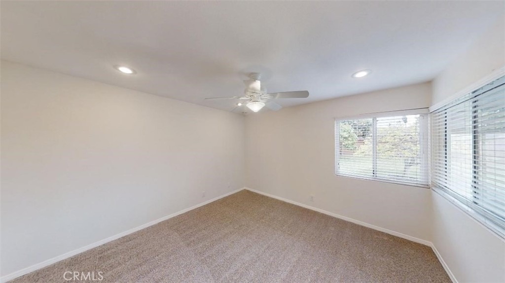 239 Albert Place - Photo 9