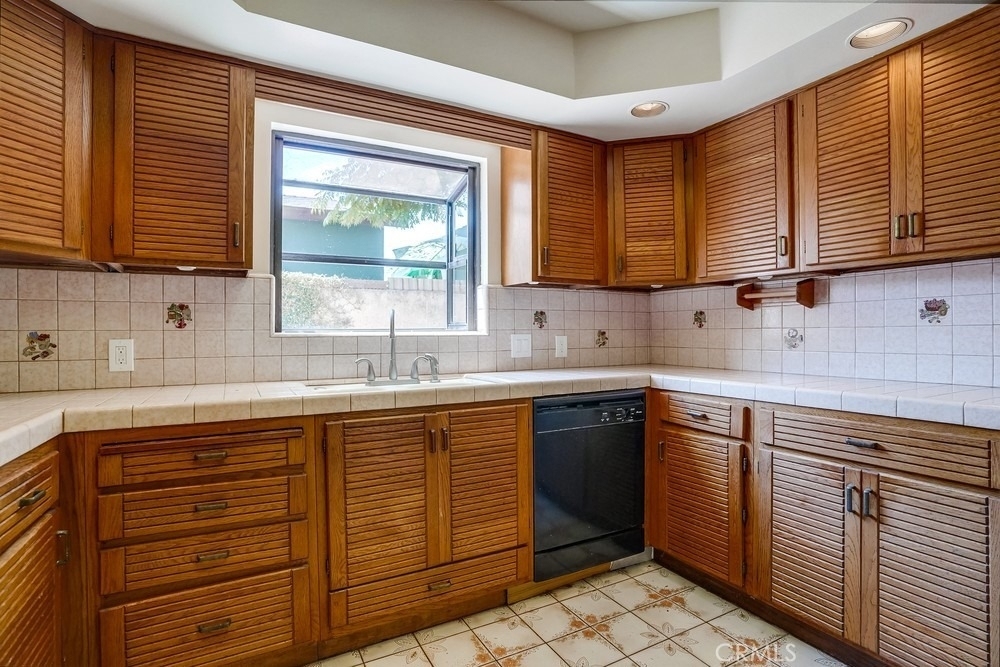 1307 Mackay Lane - Photo 20
