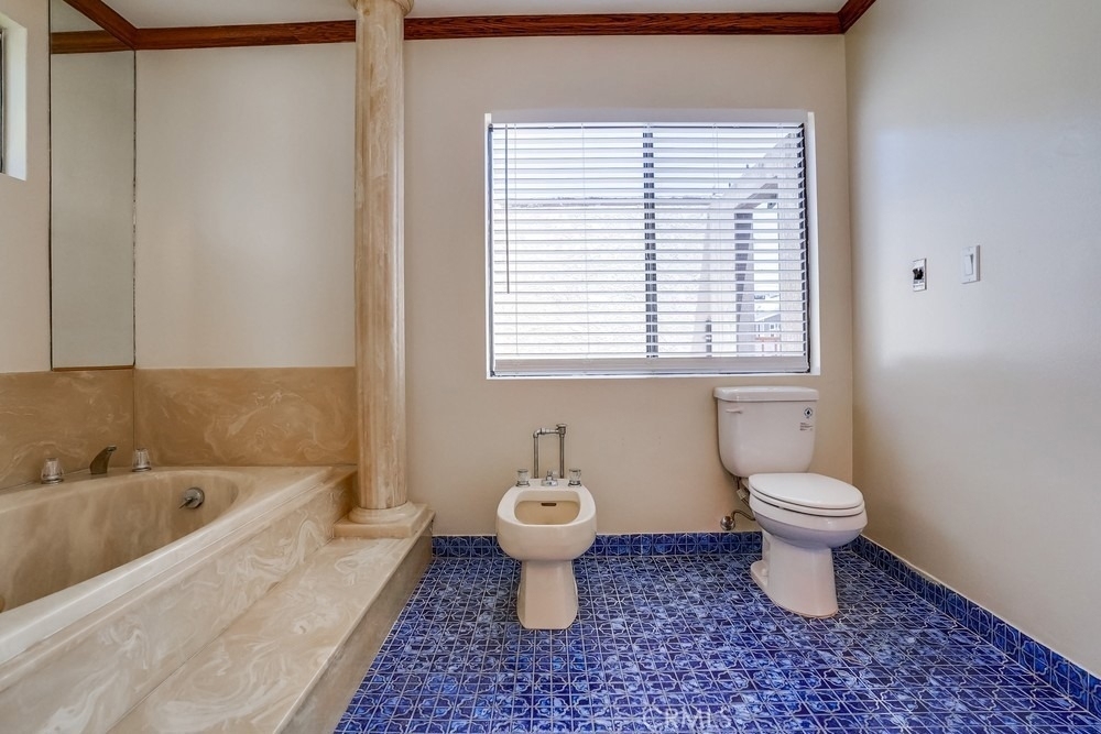 1307 Mackay Lane - Photo 47