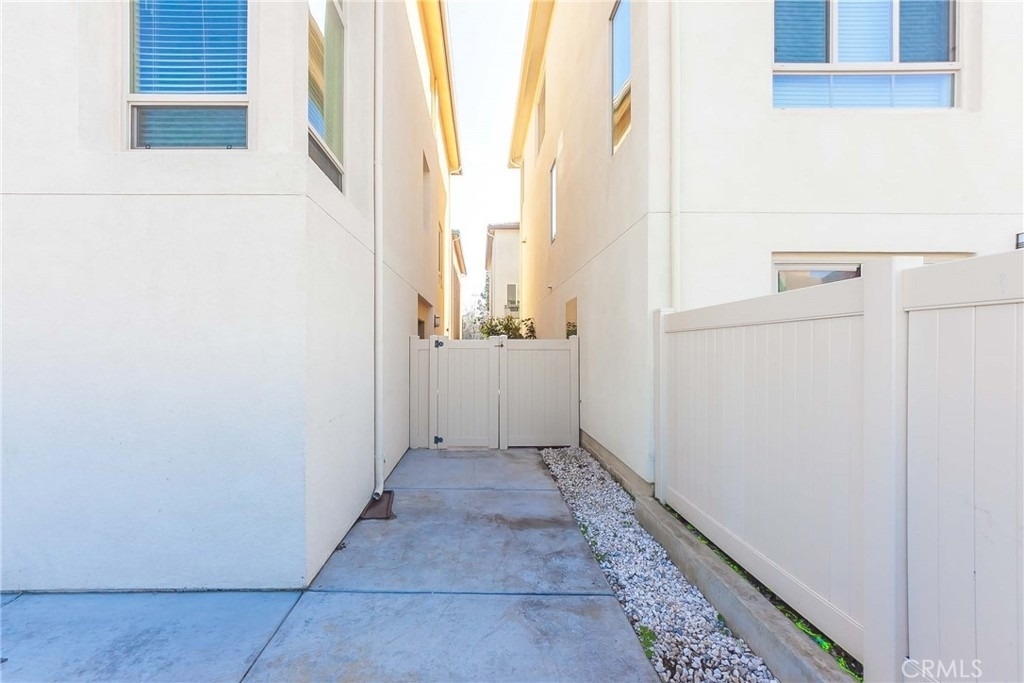 12011 Millennium Park Court - Photo 27