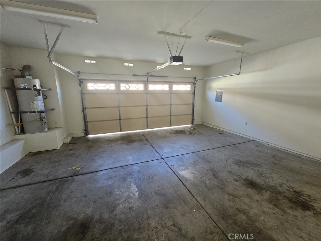 8026 Telegraph - Photo 23
