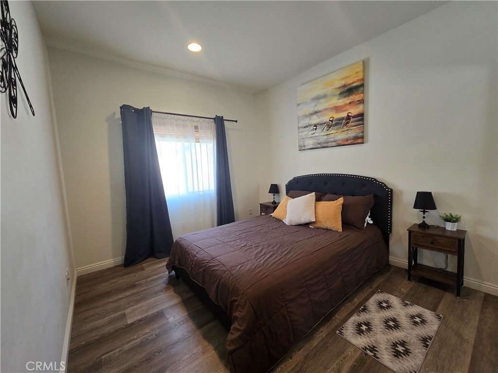 8026 Telegraph - Photo 14