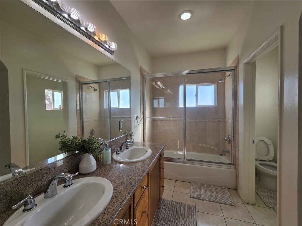8026 Telegraph - Photo 18