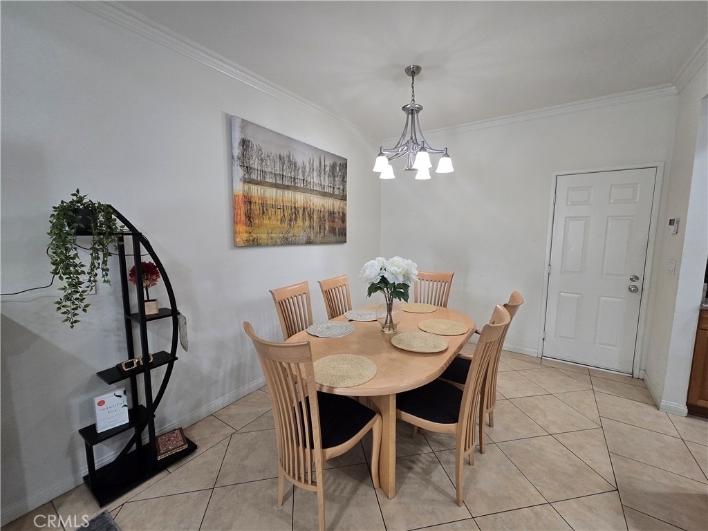 8026 Telegraph - Photo 9