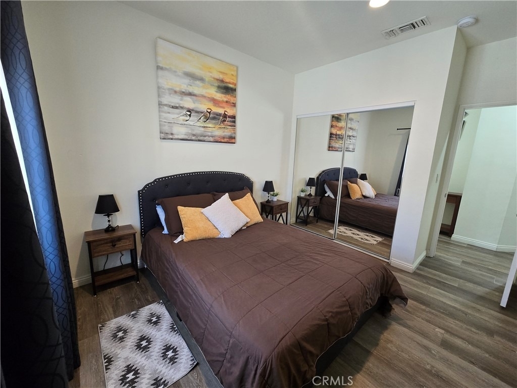 8026 Telegraph - Photo 12