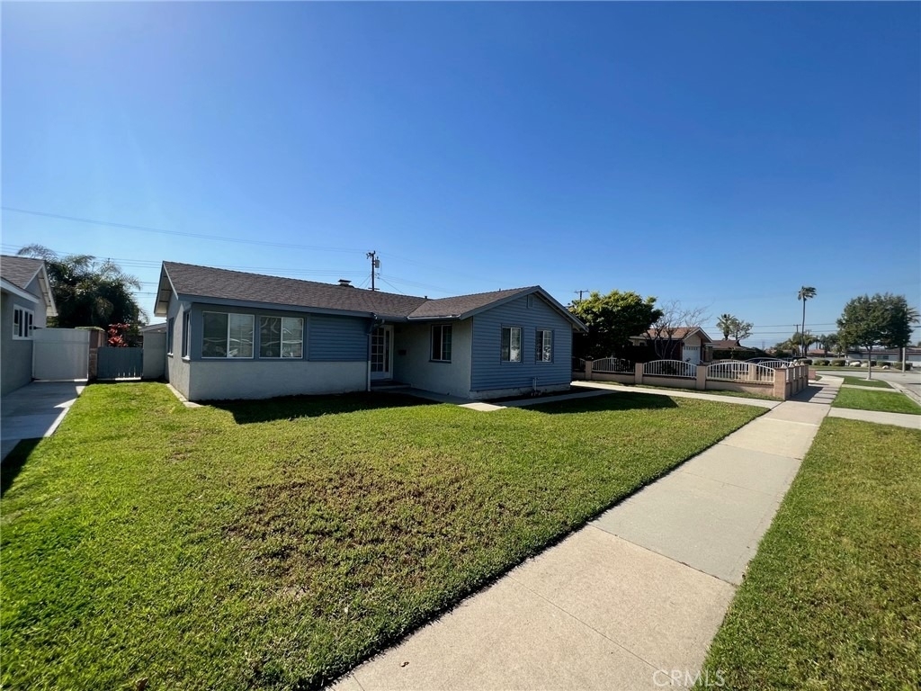 8031 San Huerta - Photo 3