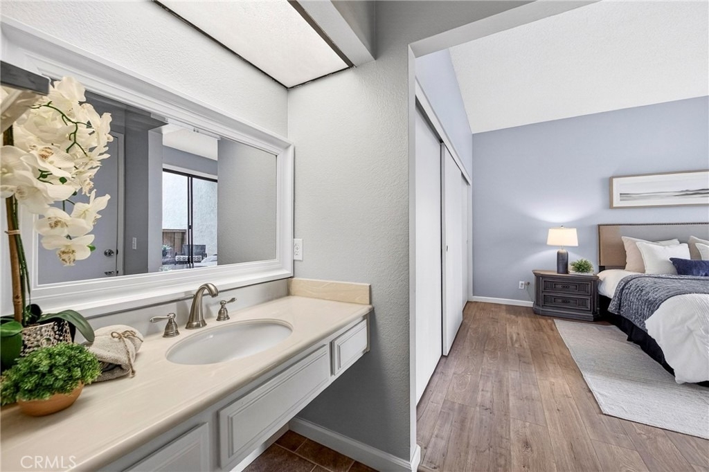 8615 Meadow Brook - Photo 10