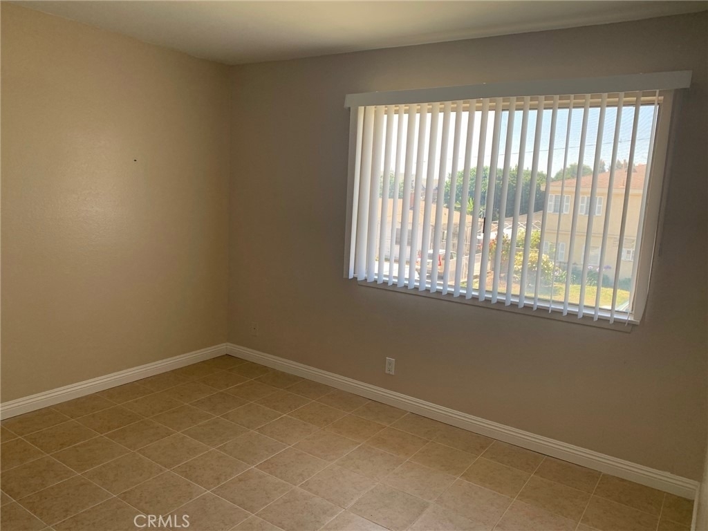 7861 14th St. #c - Photo 5