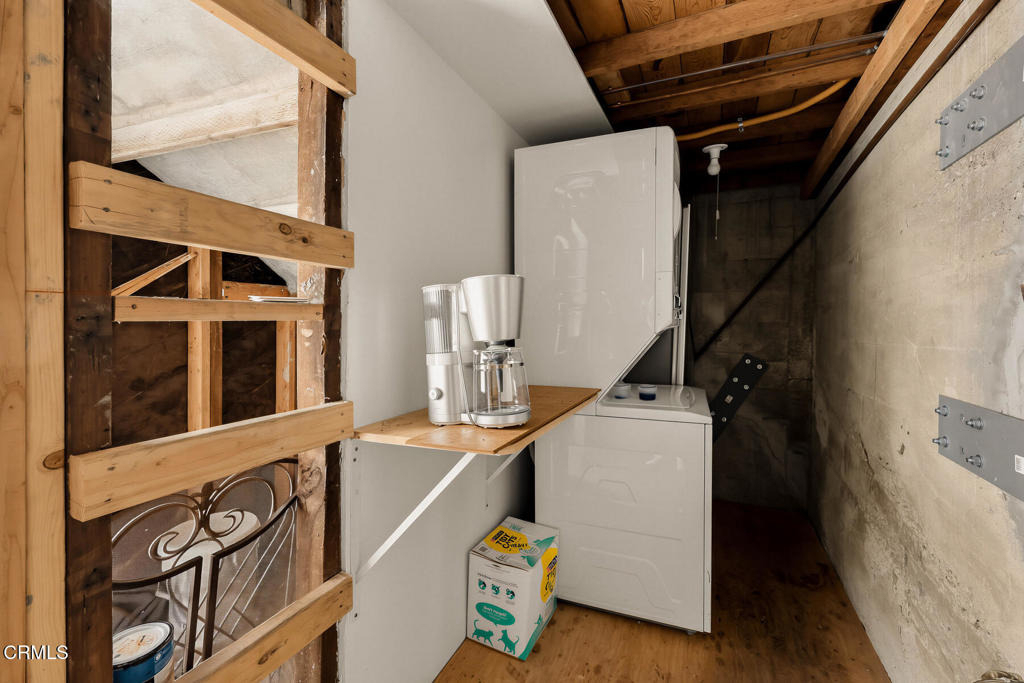 1323 Indiana Avenue - Photo 25