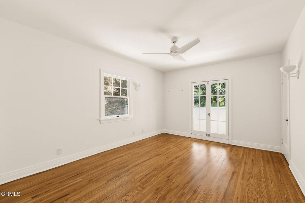 1323 Indiana Avenue - Photo 20