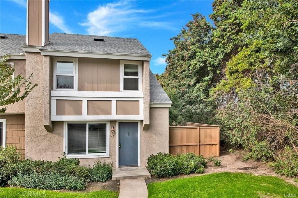 43 Alderwood - Photo 1