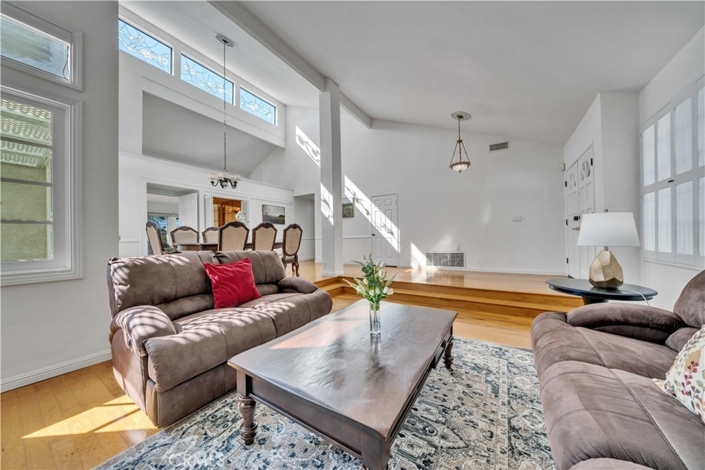 28651 Placida Avenue - Photo 4
