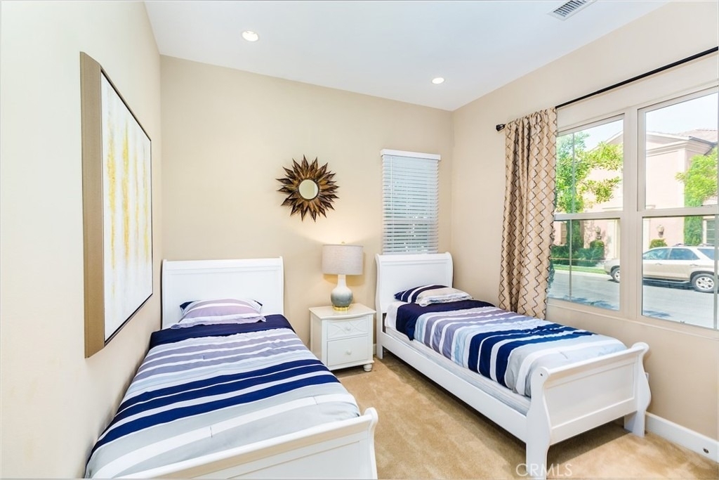 64 Thornapple - Photo 17