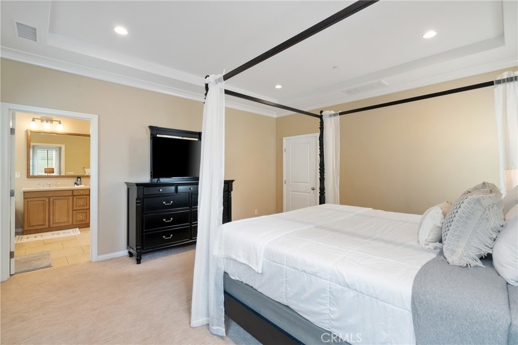 61 Crestwick - Photo 13