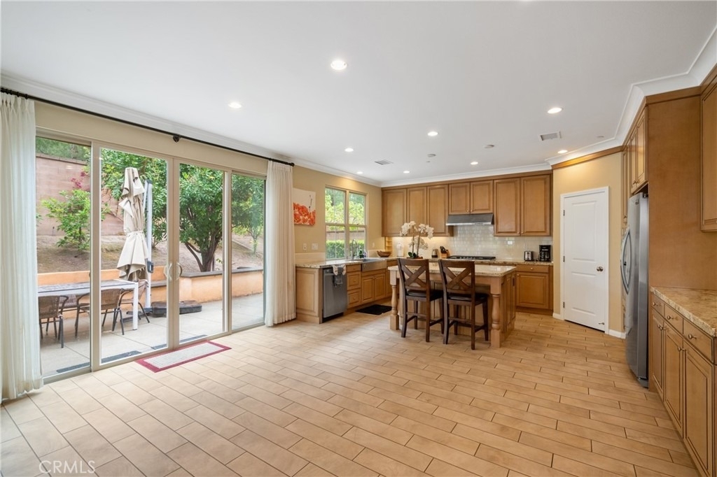 61 Crestwick - Photo 8