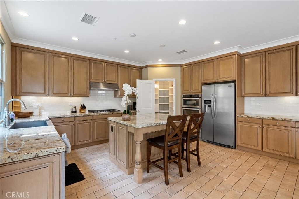 61 Crestwick - Photo 5