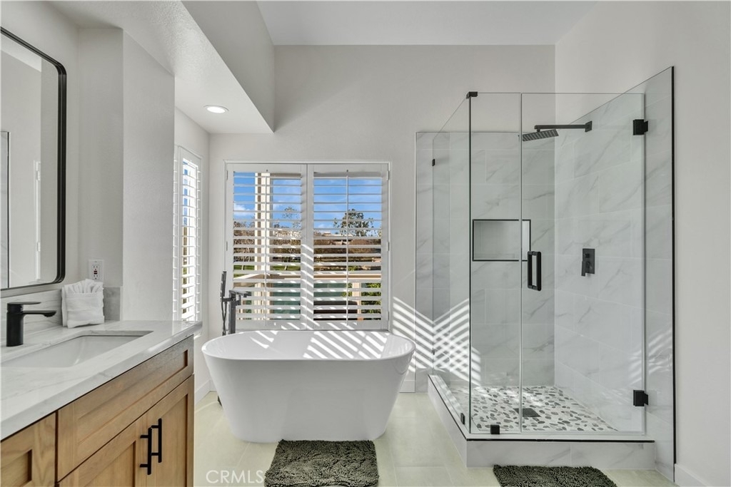 21 Lakefront - Photo 20