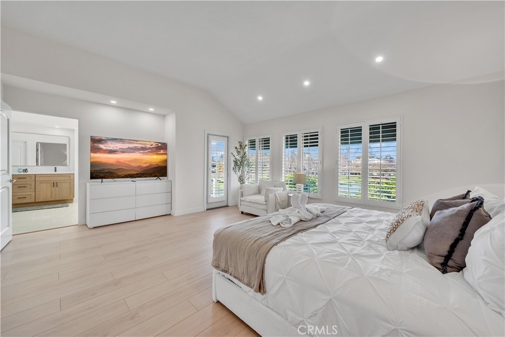 21 Lakefront - Photo 15