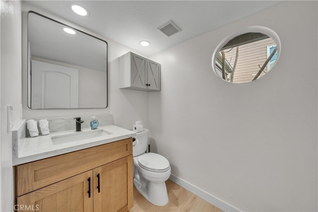 21 Lakefront - Photo 22