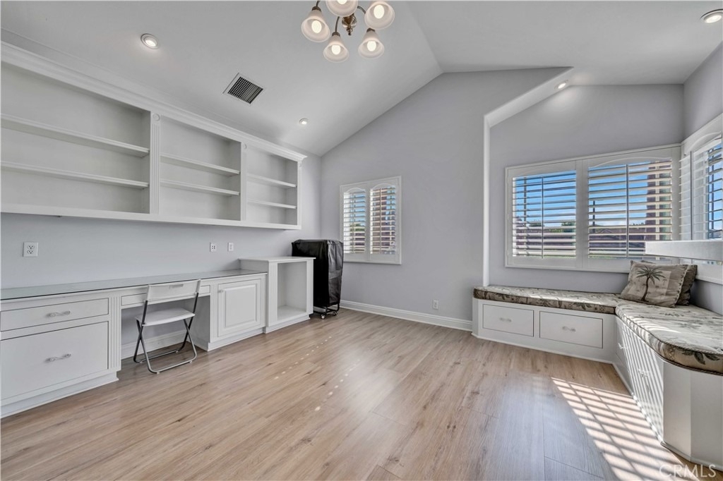 20 Coldbrook - Photo 18